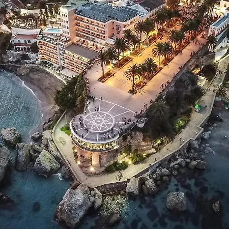 Blue Horizon Luxury Apartment
