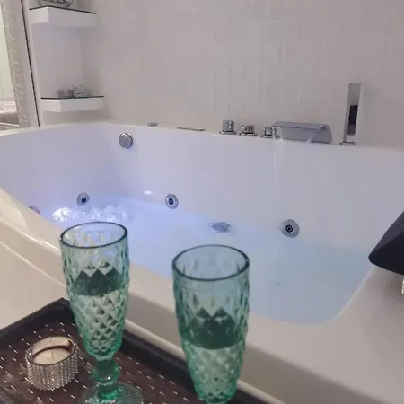 Blue Horizon Luxury Apartment