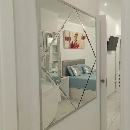 Blue Horizon Luxury Apartment